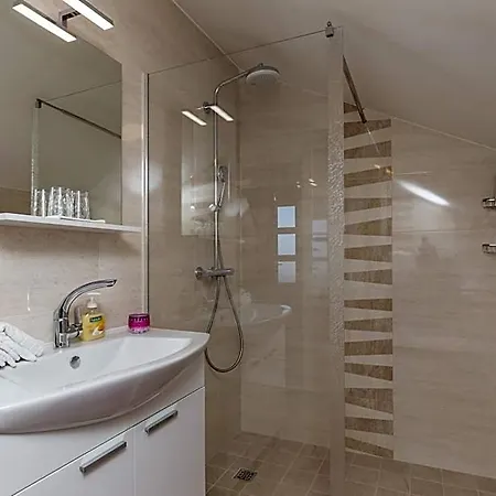 Cetinic Hotel 4*